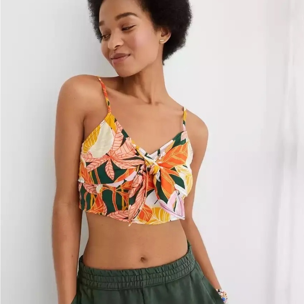Aerie | Colorful Leaf Print Tie-Front Crop Top